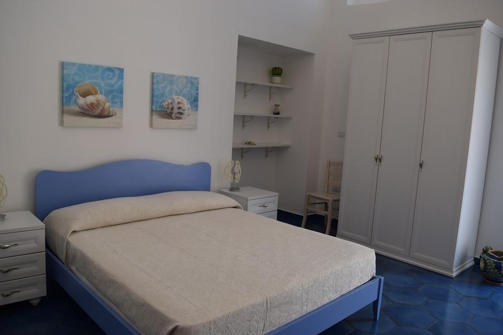 La Casa Di Cirro Procida Exterior foto
