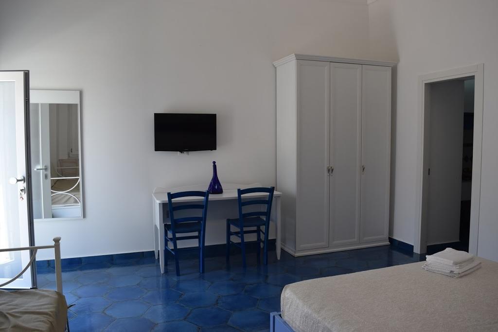 La Casa Di Cirro Procida Exterior foto
